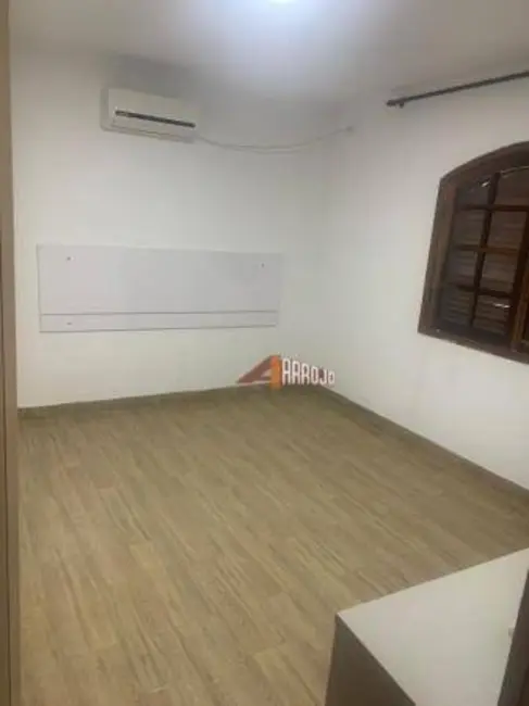 Foto 6 de Casa com 3 quartos à venda, 200m2 em Vila Centenário, São Paulo - SP