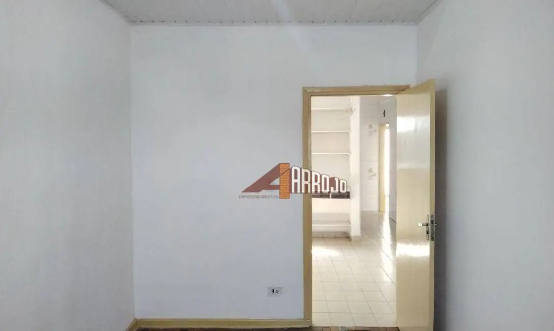 Foto 3 de Casa com 2 quartos para alugar em Vila São Francisco, São Paulo - SP