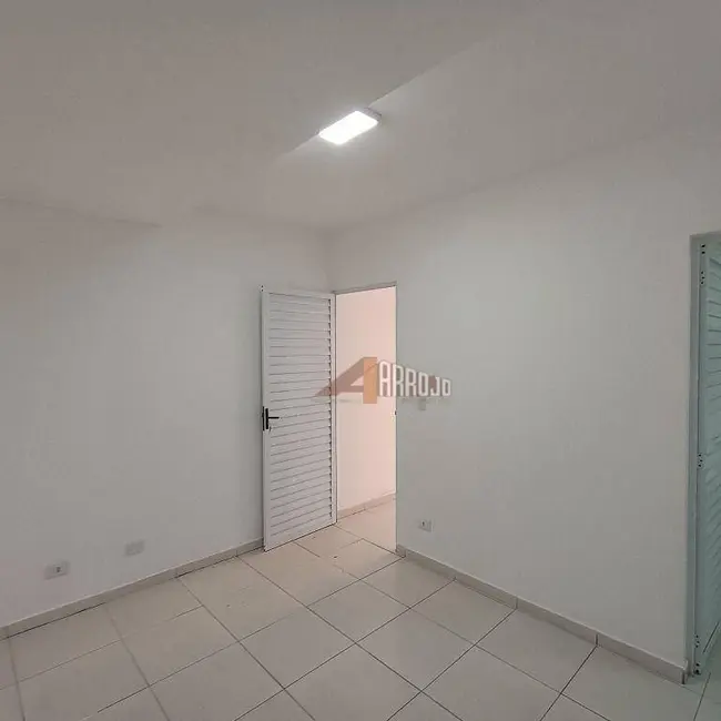 Foto 4 de Casa com 1 quarto para alugar, 20m2 em Vila Santana, São Paulo - SP