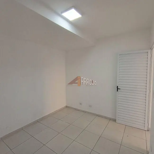 Foto 5 de Casa com 1 quarto para alugar, 20m2 em Vila Santana, São Paulo - SP