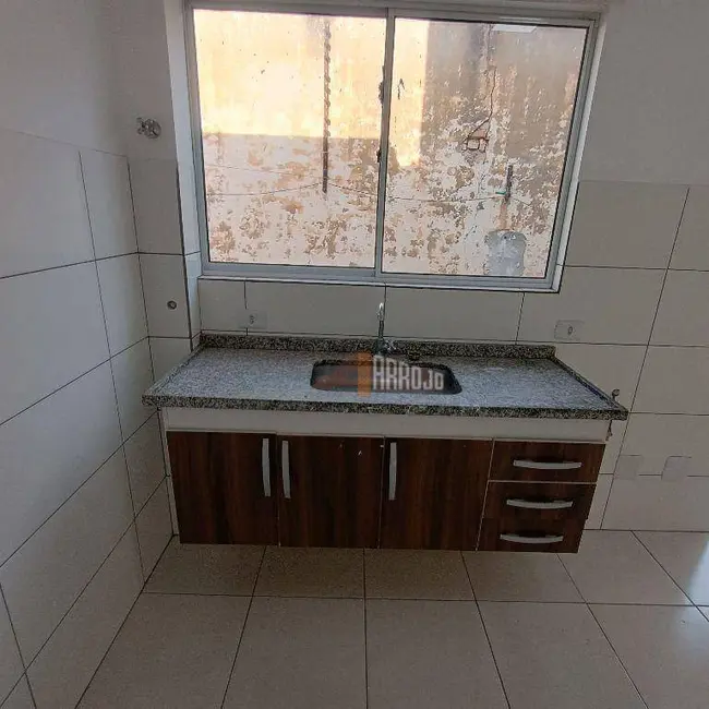 Foto 9 de Casa com 1 quarto para alugar, 20m2 em Vila Santana, São Paulo - SP