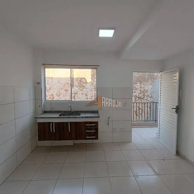 Foto 8 de Casa com 1 quarto para alugar, 20m2 em Vila Santana, São Paulo - SP