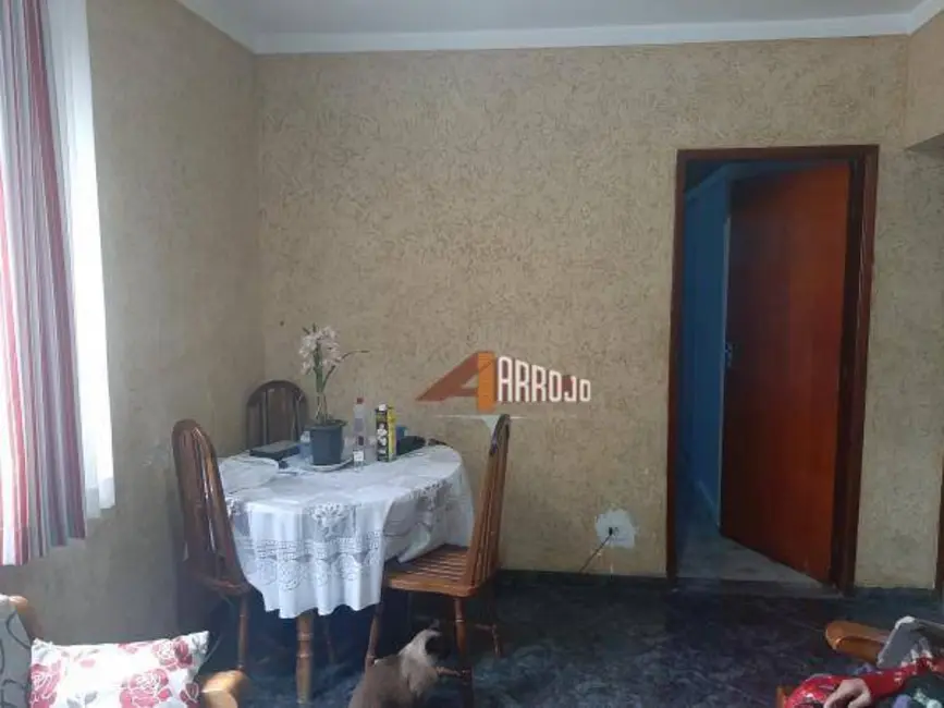 Casa com 2 quartos à venda, 250m2 em Jardim Três Marias, São Paulo - SP - imagem 5 Foto 5 de Casa com 2 quartos à venda, 250m2 em Jardim Três Marias, São Paulo - SP