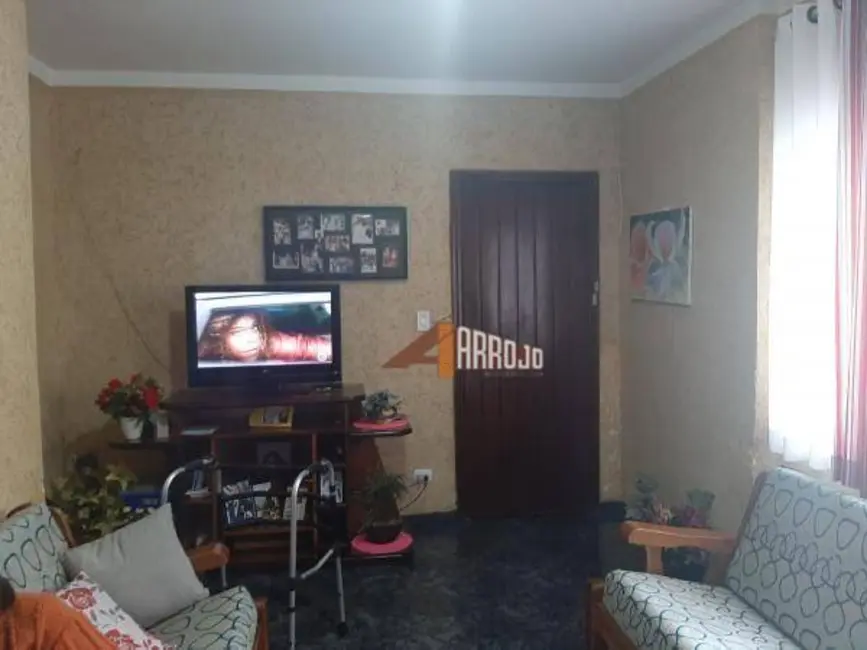 Casa com 2 quartos à venda, 250m2 em Jardim Três Marias, São Paulo - SP - imagem 4 Foto 4 de Casa com 2 quartos à venda, 250m2 em Jardim Três Marias, São Paulo - SP