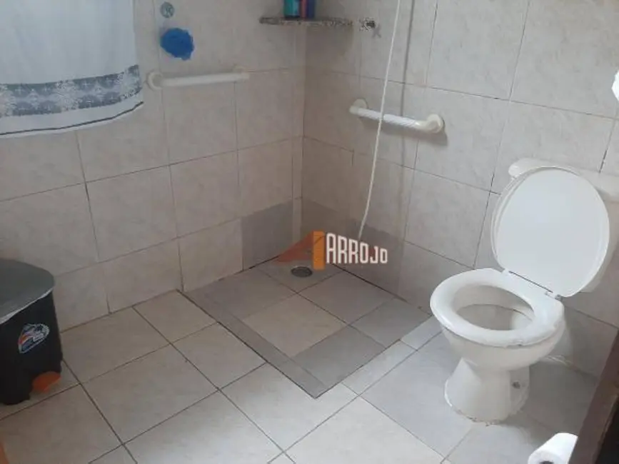 Casa com 2 quartos à venda, 250m2 em Jardim Três Marias, São Paulo - SP - imagem 6 Foto 6 de Casa com 2 quartos à venda, 250m2 em Jardim Três Marias, São Paulo - SP