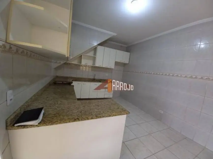 Sobrado com 2 quartos à venda, 76m2 em Vila Buenos Aires, São Paulo - SP - imagem 5 Foto 5 de Sobrado com 2 quartos à venda, 76m2 em Vila Buenos Aires, São Paulo - SP