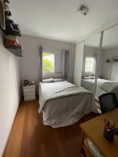 Sobrado com 3 quartos à venda, 157m2 em Vila Ré, São Paulo - SP - imagem 8 Foto 8 de Sobrado com 3 quartos à venda, 157m2 em Vila Ré, São Paulo - SP