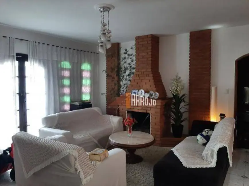 Sobrado com 4 quartos à venda, 306m2 em Vila Frugoli, São Paulo - SP - imagem 1 Foto 1 de Sobrado com 4 quartos à venda, 306m2 em Vila Frugoli, São Paulo - SP