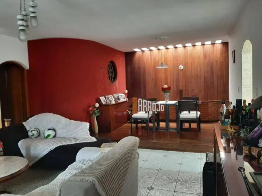 Sobrado com 4 quartos à venda, 306m2 em Vila Frugoli, São Paulo - SP - imagem 2 Foto 2 de Sobrado com 4 quartos à venda, 306m2 em Vila Frugoli, São Paulo - SP