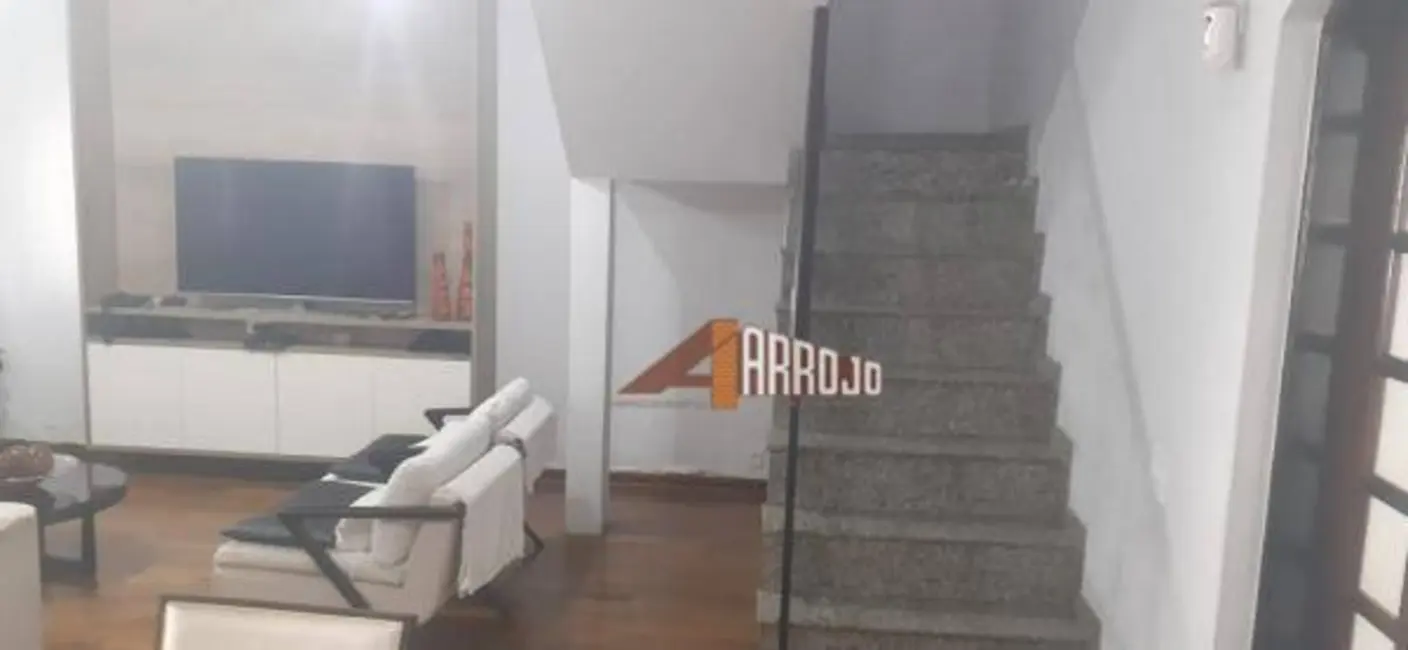 Foto 9 de Sobrado com 3 quartos à venda, 215m2 em Penha de França, São Paulo - SP