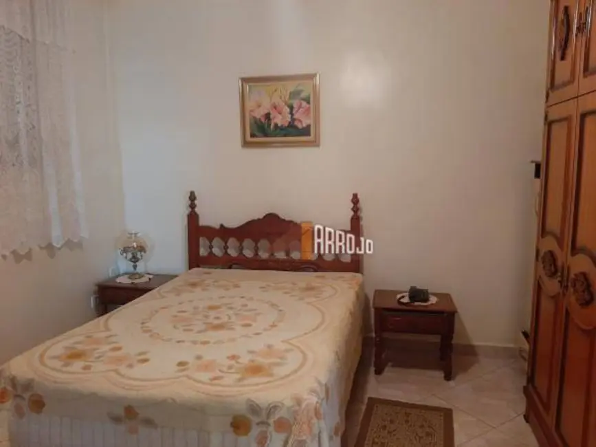 Casa com 3 quartos à venda, 300m2 em Cidade Antônio Estevão de Carvalho, São Paulo - SP - imagem 2 Foto 2 de Casa com 3 quartos à venda, 300m2 em Cidade Antônio Estevão de Carvalho, São Paulo - SP