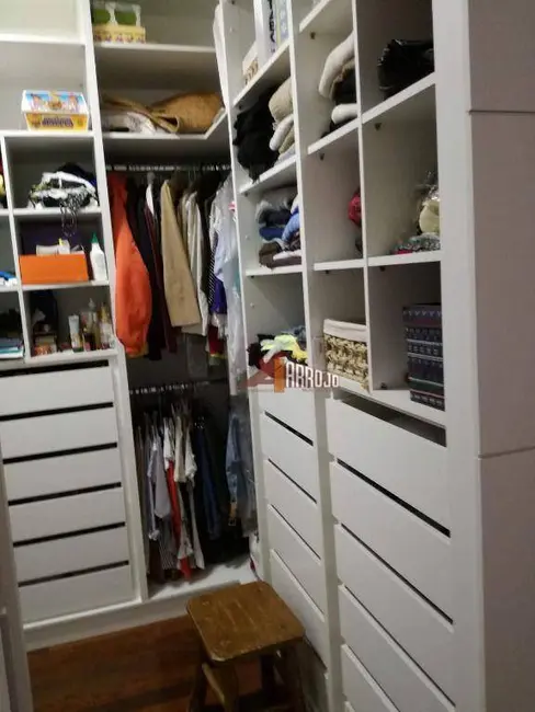 Casa com 3 quartos à venda, 250m2 em Vila Granada, São Paulo - SP - imagem 3 Foto 3 de Casa com 3 quartos à venda, 250m2 em Vila Granada, São Paulo - SP