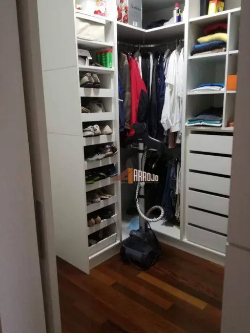 Casa com 3 quartos à venda, 250m2 em Vila Granada, São Paulo - SP - imagem 2 Foto 2 de Casa com 3 quartos à venda, 250m2 em Vila Granada, São Paulo - SP