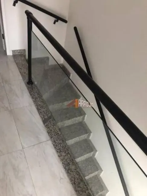 Foto 6 de Sobrado com 2 quartos à venda, 32m2 em Jardim Eliane, São Paulo - SP