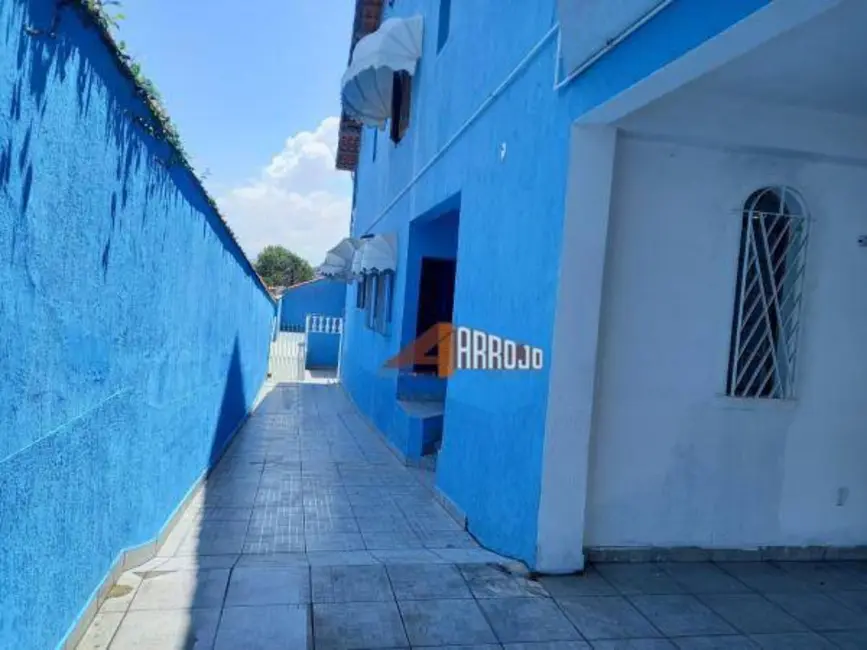 Sobrado com 4 quartos à venda, 300m2 em Vila Ré, São Paulo - SP - imagem 4 Foto 4 de Sobrado com 4 quartos à venda, 300m2 em Vila Ré, São Paulo - SP