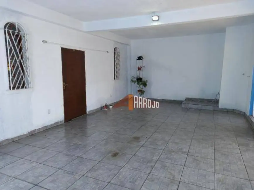 Sobrado com 4 quartos à venda, 300m2 em Vila Ré, São Paulo - SP - imagem 3 Foto 3 de Sobrado com 4 quartos à venda, 300m2 em Vila Ré, São Paulo - SP