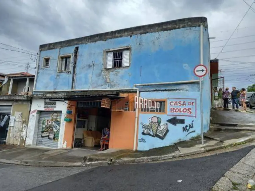 Foto 2 de Casa com 2 quartos à venda, 275m2 em Vila Araguaia, São Paulo - SP