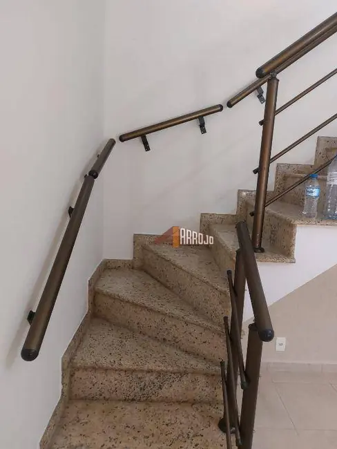 Foto 4 de Sobrado com 3 quartos à venda, 144m2 em Vila Laís, São Paulo - SP