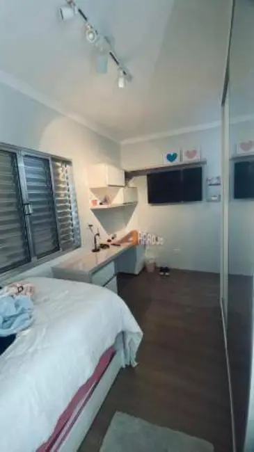 Sobrado com 3 quartos à venda, 130m2 em Vila Esperança, São Paulo - SP - imagem 3 Foto 3 de Sobrado com 3 quartos à venda, 130m2 em Vila Esperança, São Paulo - SP