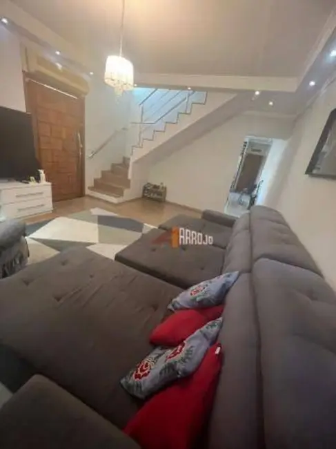 Foto 1 de Sobrado com 3 quartos à venda, 130m2 em Vila Esperança, São Paulo - SP