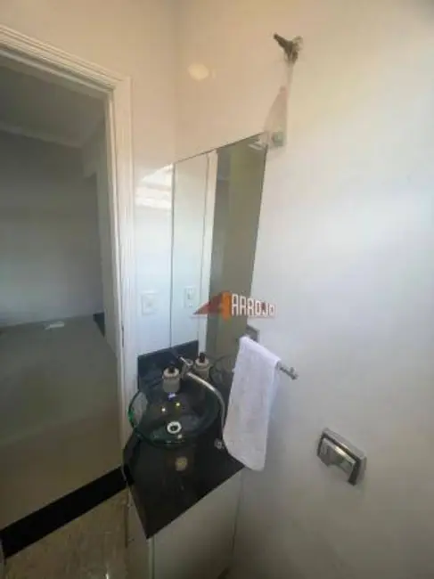 Sobrado com 3 quartos à venda, 130m2 em Vila Esperança, São Paulo - SP - imagem 9 Foto 9 de Sobrado com 3 quartos à venda, 130m2 em Vila Esperança, São Paulo - SP