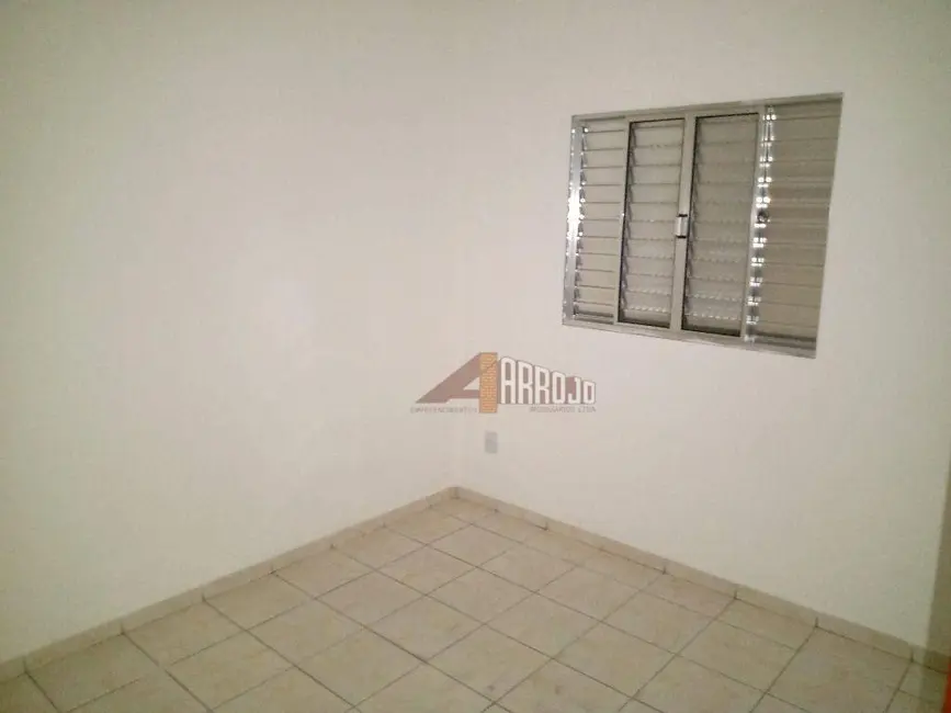 Foto 2 de Casa com 2 quartos para alugar, 50m2 em Vila Laís, São Paulo - SP