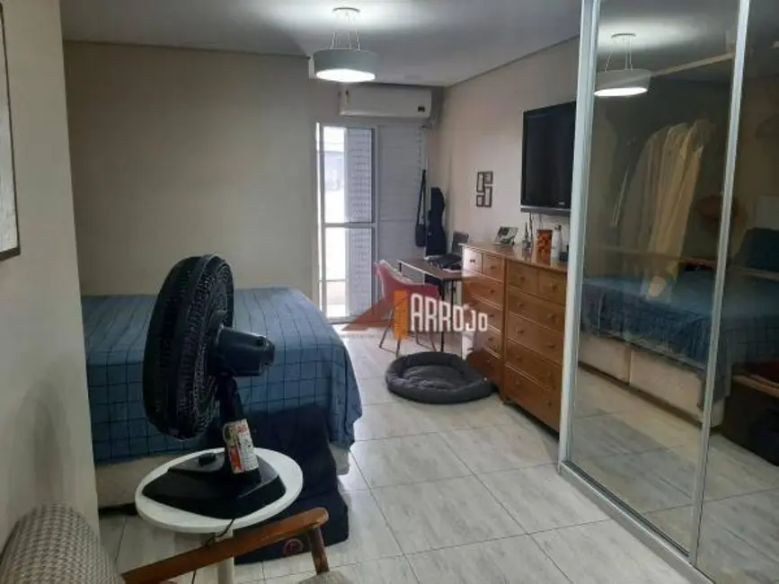 Sobrado com 3 quartos à venda, 140m2 em Jardim Popular, São Paulo - SP - imagem 7 Foto 7 de Sobrado com 3 quartos à venda, 140m2 em Jardim Popular, São Paulo - SP