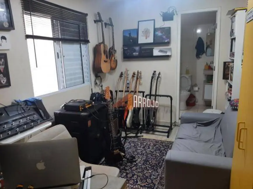 Sobrado com 3 quartos à venda, 140m2 em Jardim Popular, São Paulo - SP - imagem 9 Foto 9 de Sobrado com 3 quartos à venda, 140m2 em Jardim Popular, São Paulo - SP