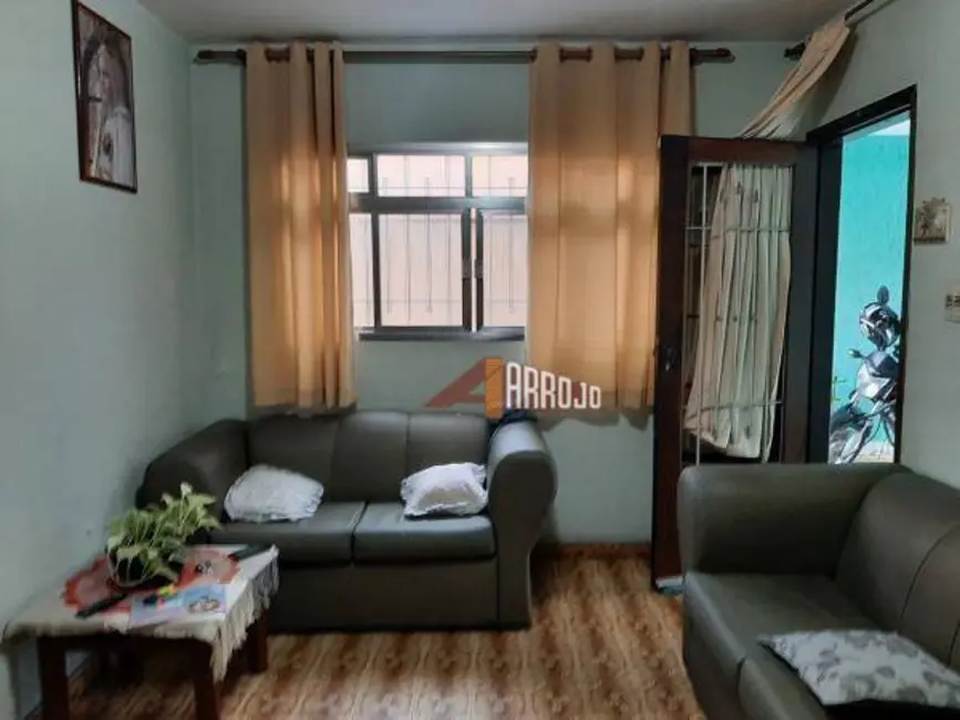 Foto 1 de Sobrado com 3 quartos à venda, 192m2 em Vila Domitila, São Paulo - SP