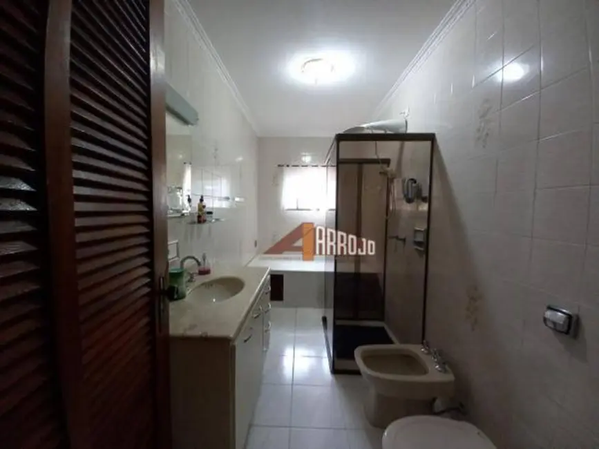 Foto 4 de Sobrado com 3 quartos à venda, 300m2 em Jardim Popular, São Paulo - SP