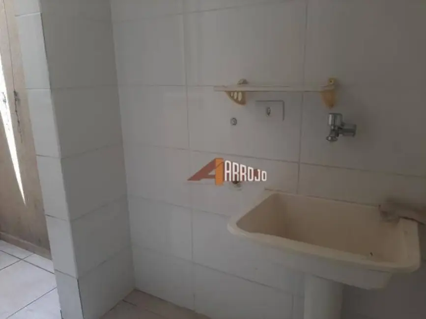 Sobrado com 2 quartos à venda, 480m2 em Vila Granada, São Paulo - SP - imagem 8 Foto 8 de Sobrado com 2 quartos à venda, 480m2 em Vila Granada, São Paulo - SP