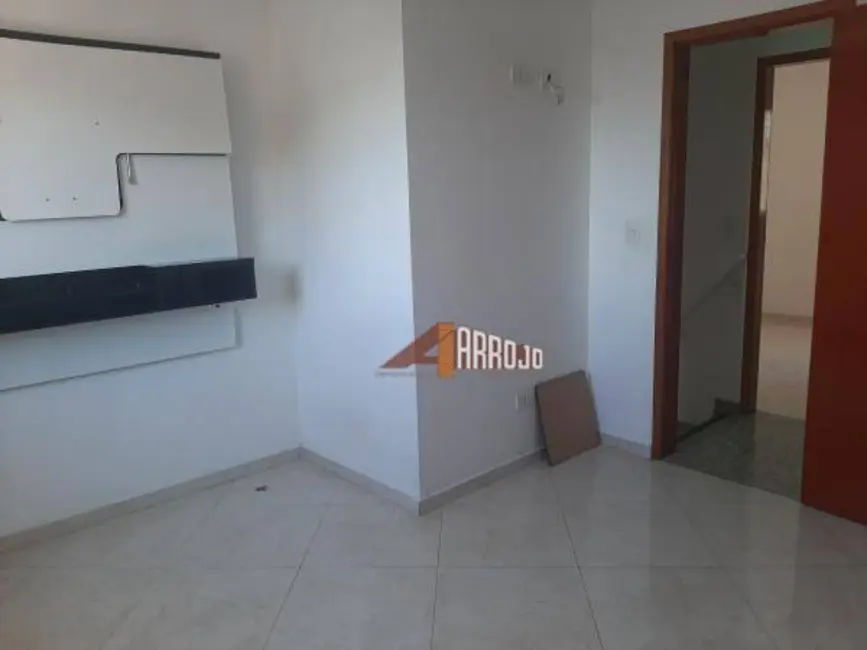 Sobrado com 2 quartos à venda, 480m2 em Vila Granada, São Paulo - SP - imagem 4 Foto 4 de Sobrado com 2 quartos à venda, 480m2 em Vila Granada, São Paulo - SP