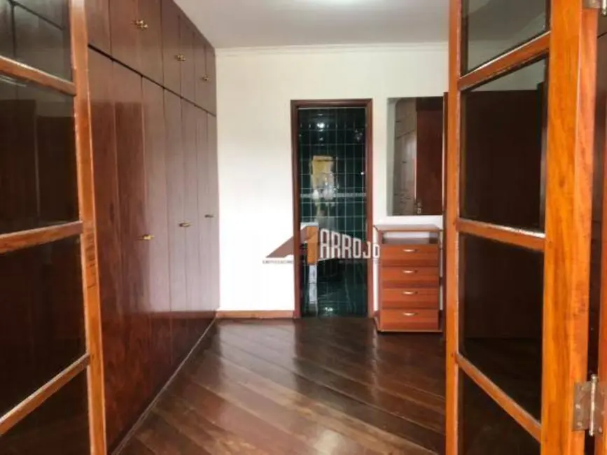Foto 2 de Sobrado com 4 quartos à venda, 500m2 em Vila Ré, São Paulo - SP