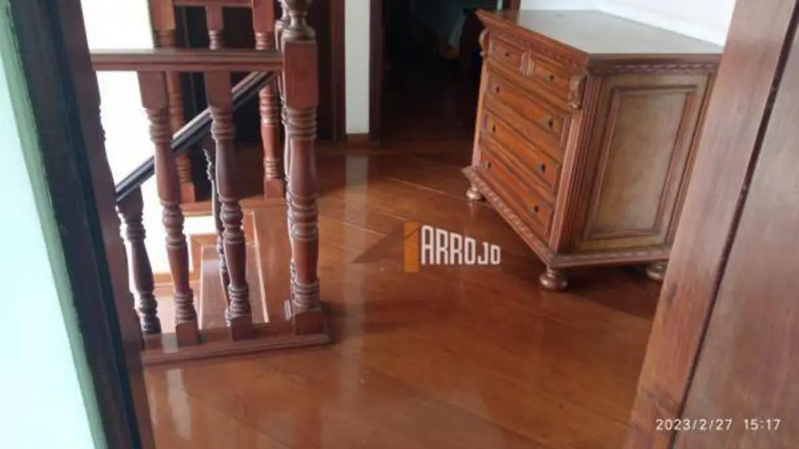 Sobrado com 4 quartos à venda, 290m2 em Vila Granada, São Paulo - SP - imagem 3 Foto 3 de Sobrado com 4 quartos à venda, 290m2 em Vila Granada, São Paulo - SP