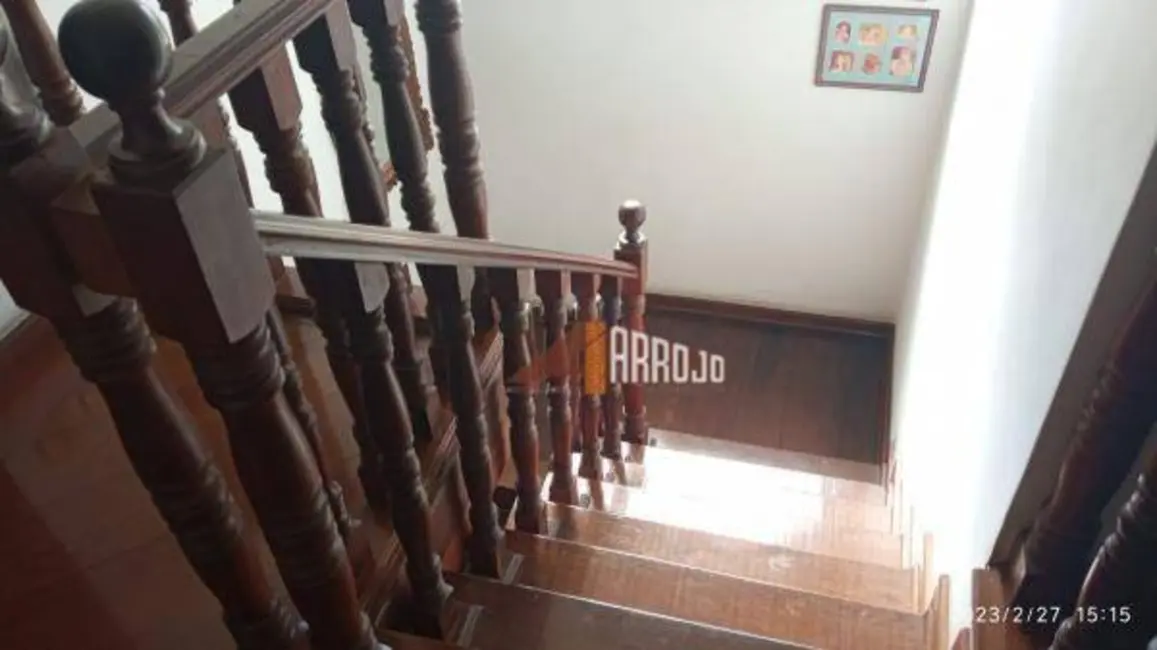 Sobrado com 4 quartos à venda, 290m2 em Vila Granada, São Paulo - SP - imagem 9 Foto 9 de Sobrado com 4 quartos à venda, 290m2 em Vila Granada, São Paulo - SP