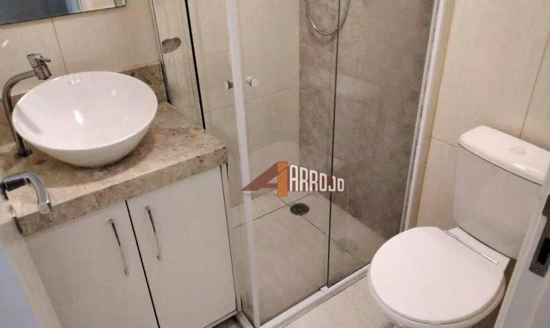 Apartamento com 2 quartos para alugar, 95m2 em Chácara Cruzeiro do Sul, São Paulo - SP - imagem 5 Foto 5 de Apartamento com 2 quartos para alugar, 95m2 em Chácara Cruzeiro do Sul, São Paulo - SP