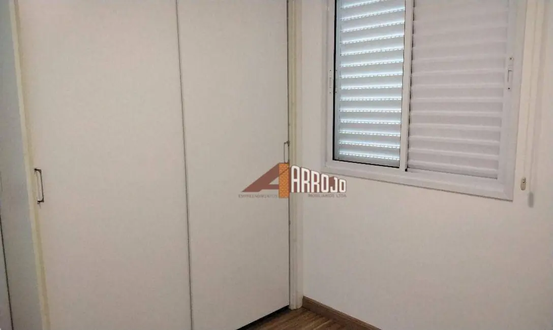 Apartamento com 2 quartos para alugar, 95m2 em Chácara Cruzeiro do Sul, São Paulo - SP - imagem 9 Foto 9 de Apartamento com 2 quartos para alugar, 95m2 em Chácara Cruzeiro do Sul, São Paulo - SP