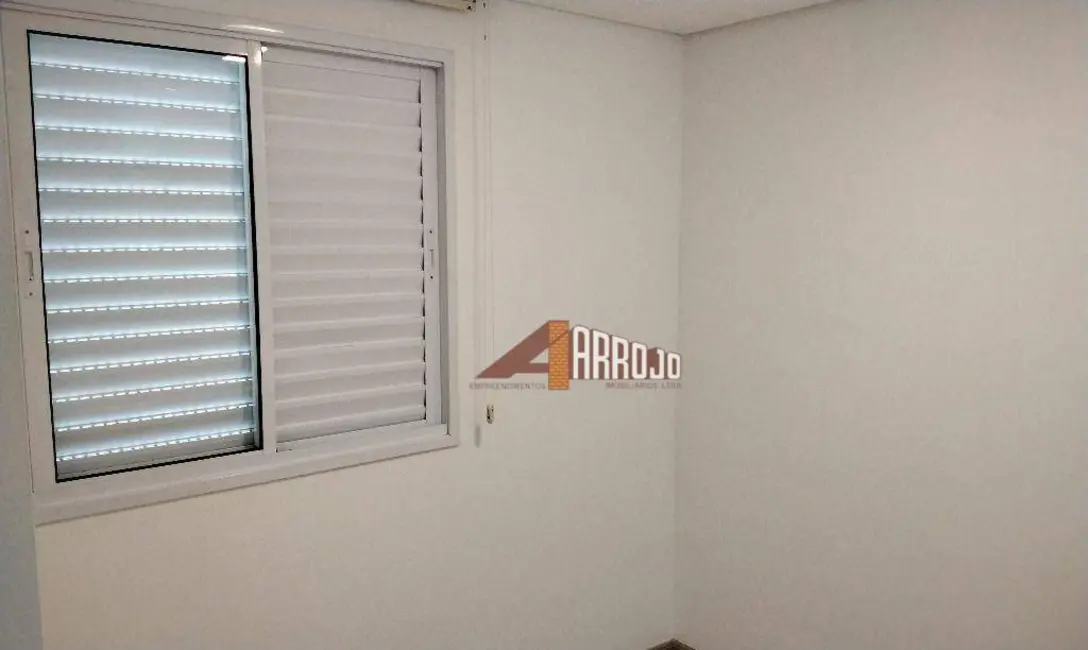 Apartamento com 2 quartos para alugar, 95m2 em Chácara Cruzeiro do Sul, São Paulo - SP - imagem 6 Foto 6 de Apartamento com 2 quartos para alugar, 95m2 em Chácara Cruzeiro do Sul, São Paulo - SP