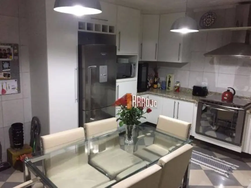 Sobrado com 3 quartos à venda, 125m2 em Vila Granada, São Paulo - SP - imagem 7 Foto 7 de Sobrado com 3 quartos à venda, 125m2 em Vila Granada, São Paulo - SP