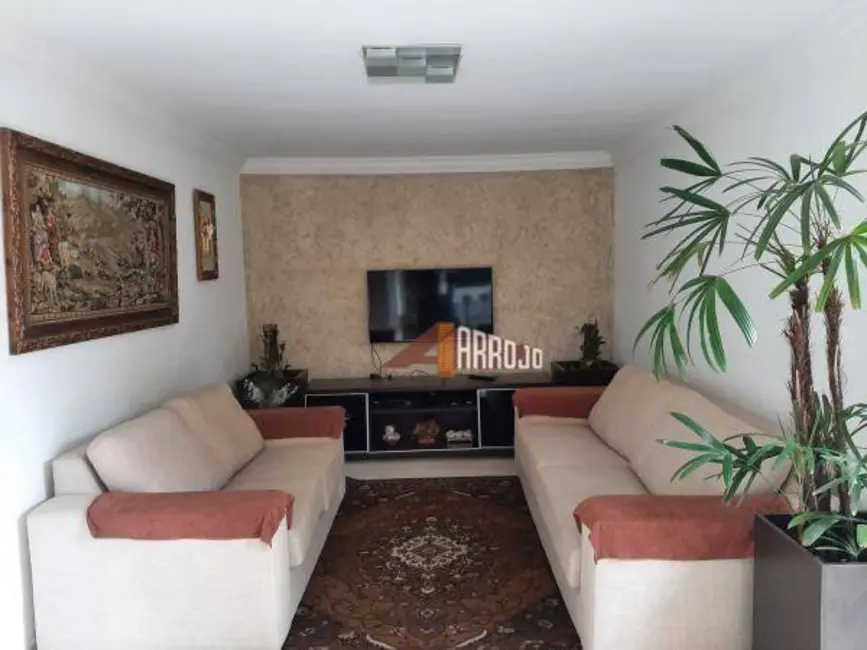 Foto 1 de Casa com 3 quartos à venda, 208m2 em Burgo Paulista, São Paulo - SP