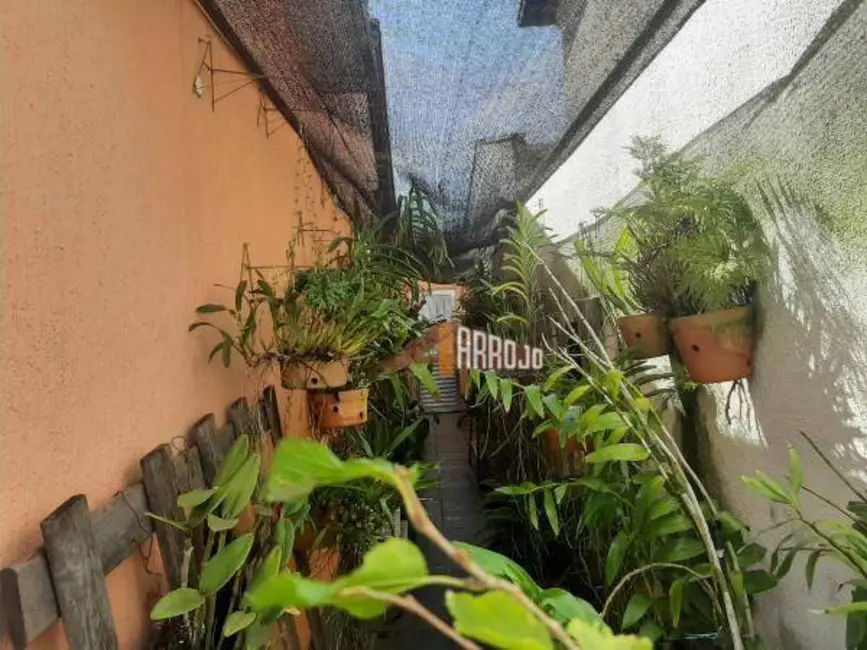 Casa com 3 quartos à venda, 194m2 em Vila Rica, São Paulo - SP - imagem 9 Foto 9 de Casa com 3 quartos à venda, 194m2 em Vila Rica, São Paulo - SP