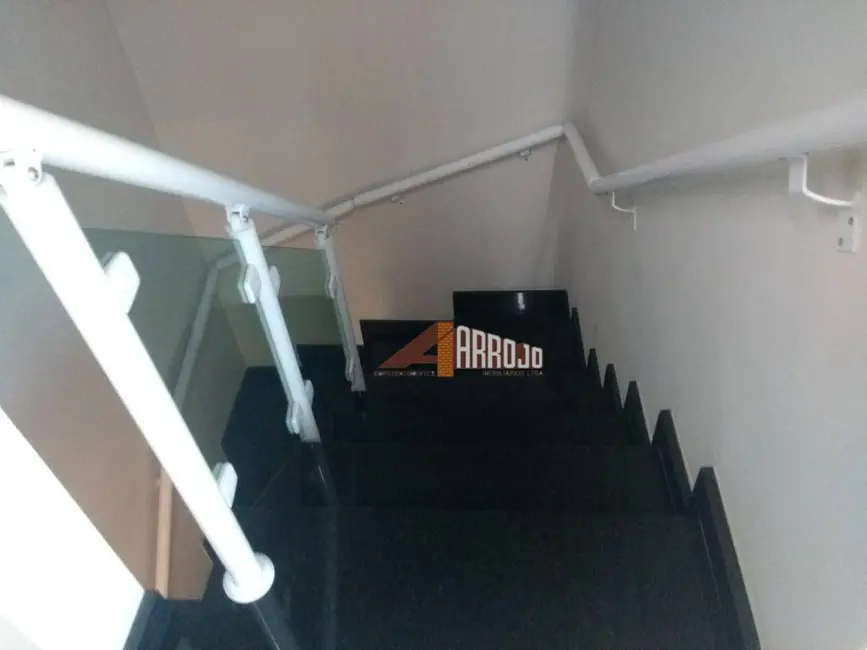 Sobrado com 3 quartos à venda, 500m2 em Vila Ré, São Paulo - SP - imagem 3 Foto 3 de Sobrado com 3 quartos à venda, 500m2 em Vila Ré, São Paulo - SP