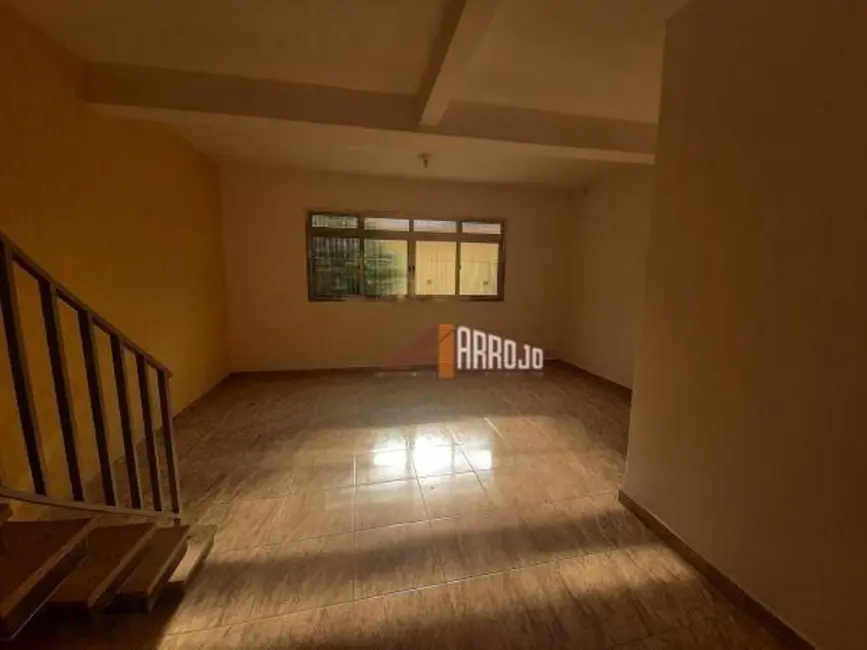 Sobrado com 2 quartos à venda, 230m2 em Vila Esperança, São Paulo - SP - imagem 2 Foto 2 de Sobrado com 2 quartos à venda, 230m2 em Vila Esperança, São Paulo - SP