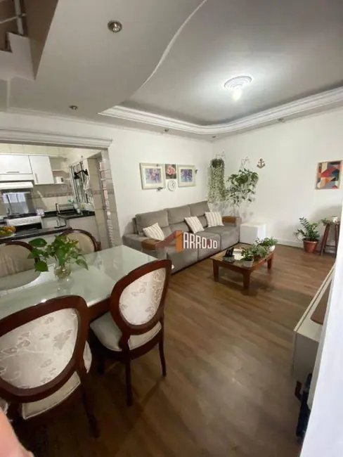 Foto 6 de Sobrado com 3 quartos à venda, 62m2 em Vila Araguaia, São Paulo - SP