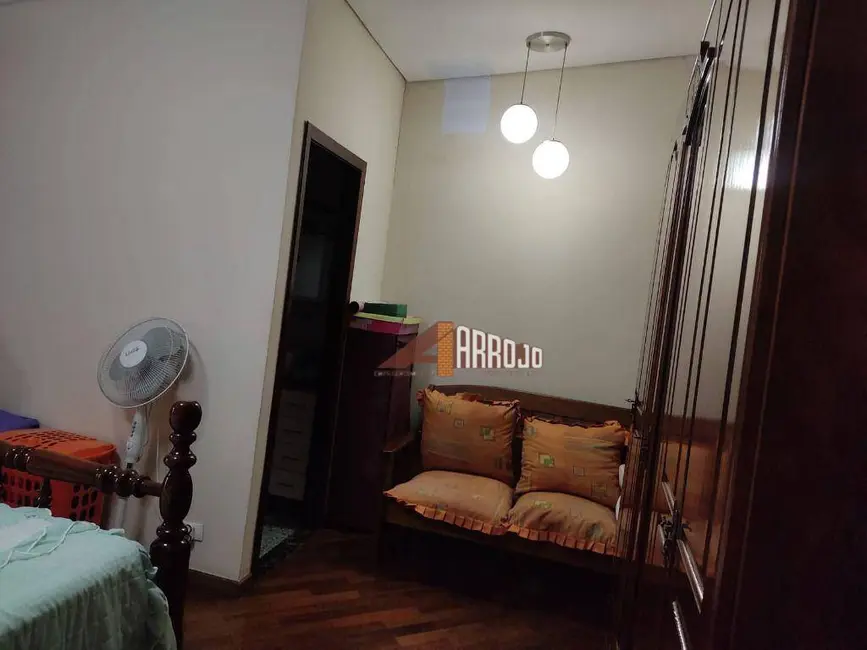 Sobrado com 4 quartos à venda, 126m2 em Vila Buenos Aires, São Paulo - SP - imagem 8 Foto 8 de Sobrado com 4 quartos à venda, 126m2 em Vila Buenos Aires, São Paulo - SP