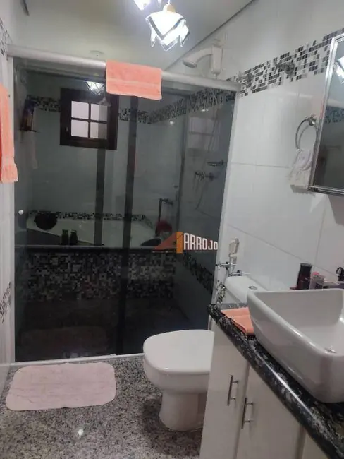 Sobrado com 4 quartos à venda, 126m2 em Vila Buenos Aires, São Paulo - SP - imagem 6 Foto 6 de Sobrado com 4 quartos à venda, 126m2 em Vila Buenos Aires, São Paulo - SP