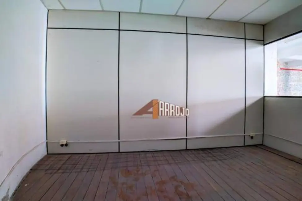 Foto 9 de Sala Comercial à venda, 349m2 em Vila São Geraldo, São Paulo - SP