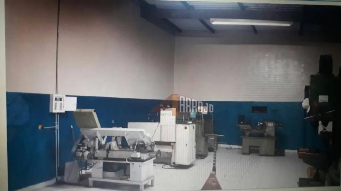 Foto 1 de Armazém / Galpão à venda, 175m2 em Jardim Popular, São Paulo - SP