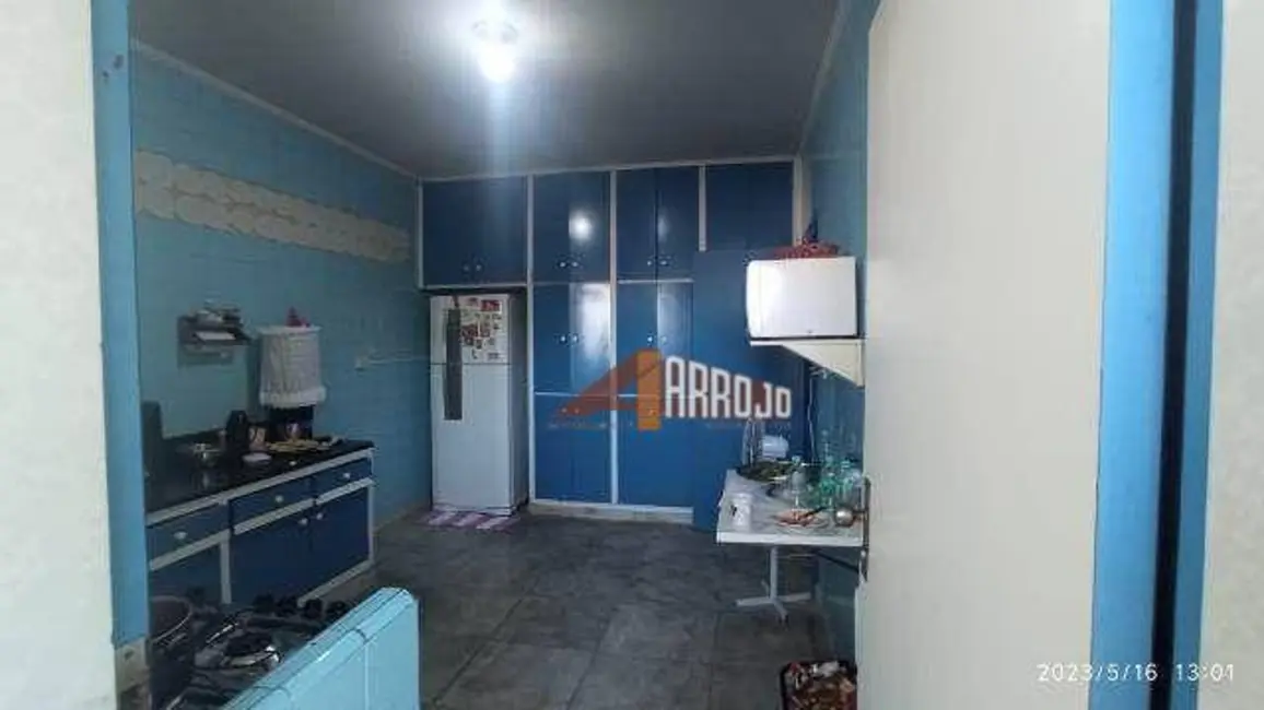 Foto 4 de Sobrado com 3 quartos à venda, 256m2 em Vila Salete, São Paulo - SP