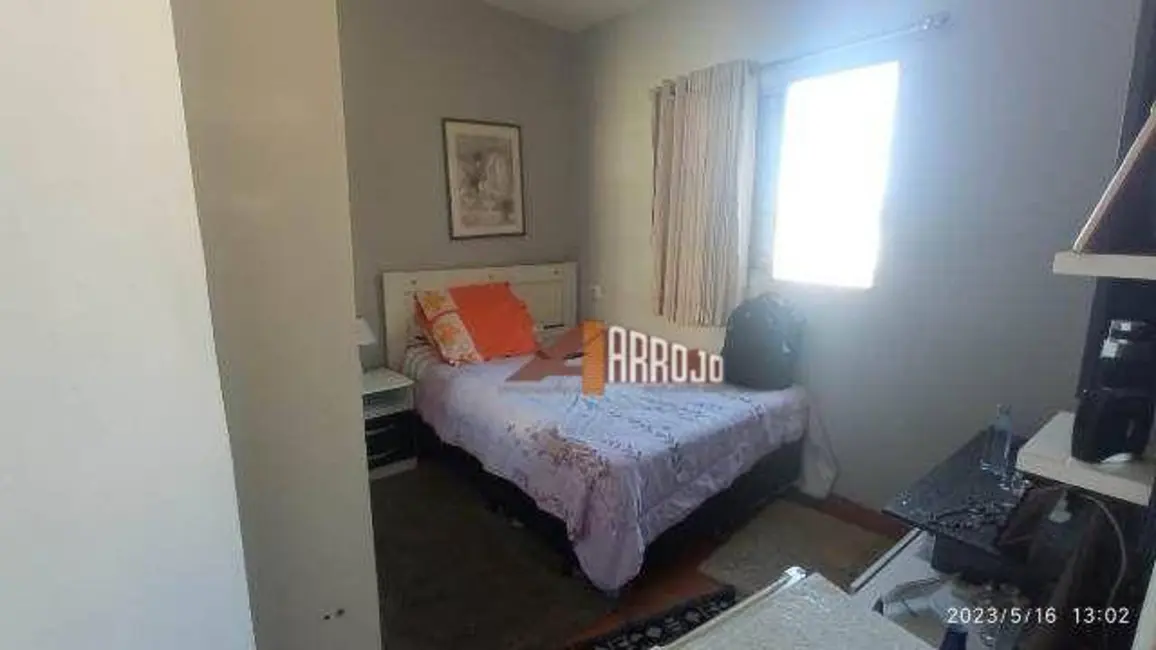 Foto 8 de Sobrado com 3 quartos à venda, 256m2 em Vila Salete, São Paulo - SP